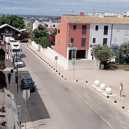 Delta Marina Center Flat Διαμέρισμα